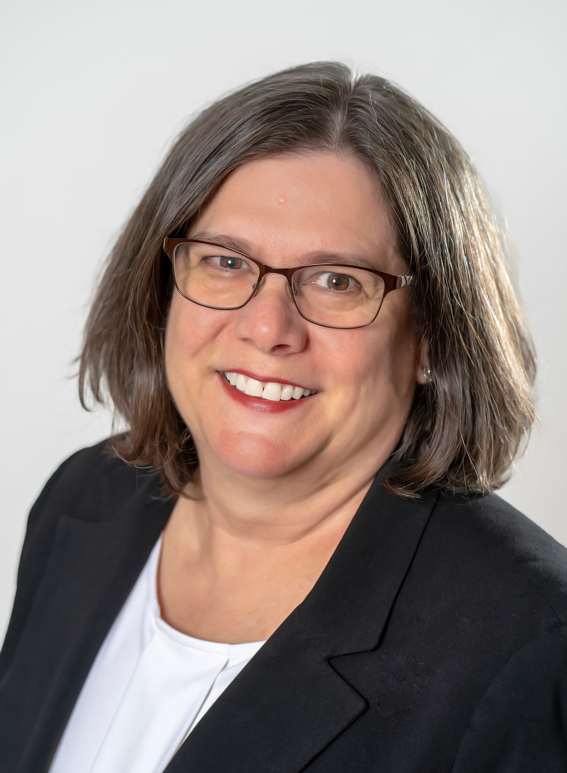 Cynthia Sneed 2023 Finance Director